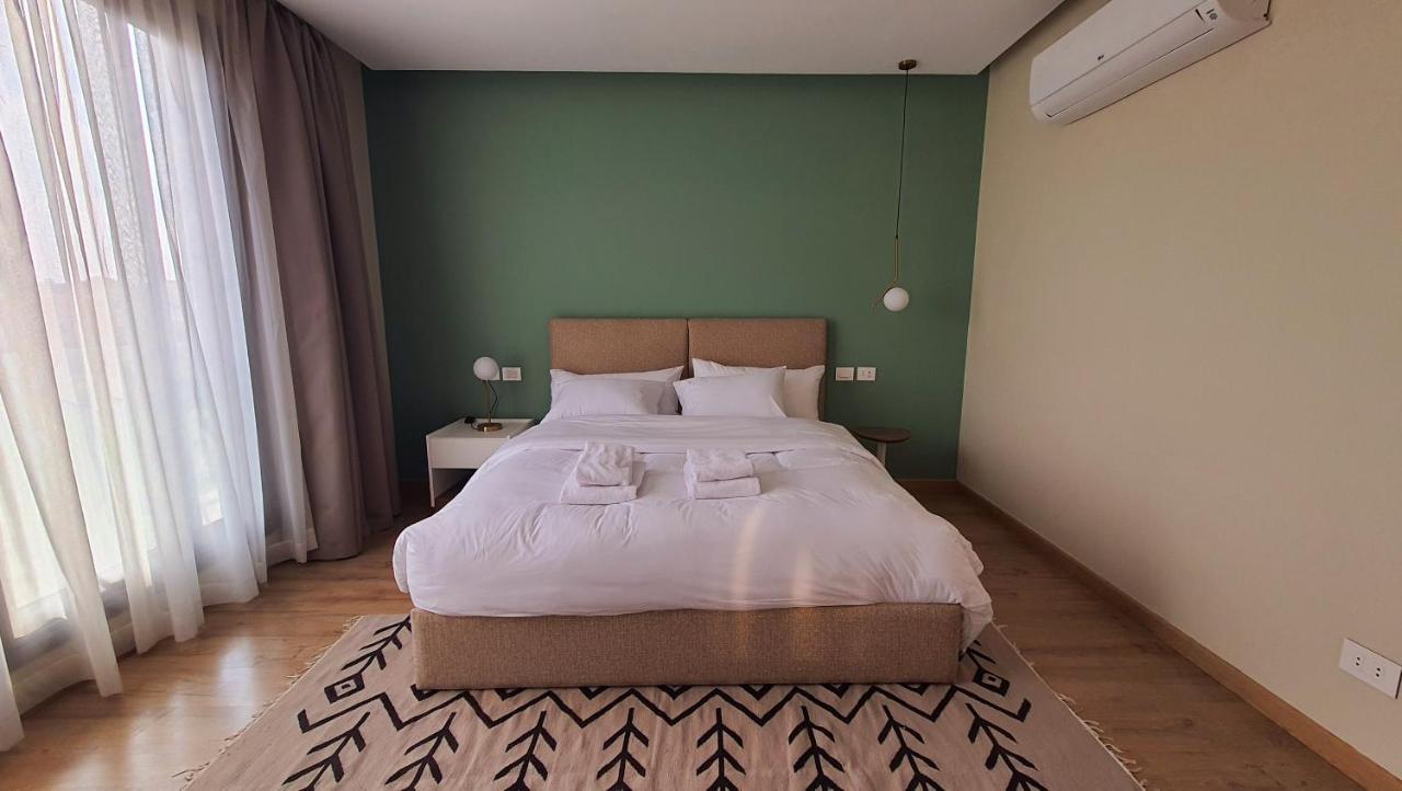 Apartment Kennah Stays At Silver Palm 