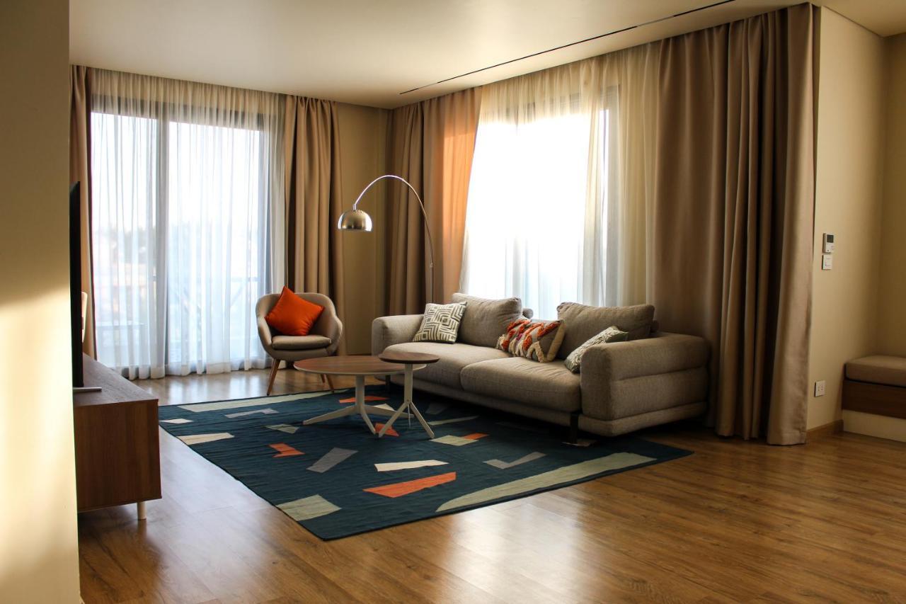 Apartment Kennah Stays At Silver Palm 