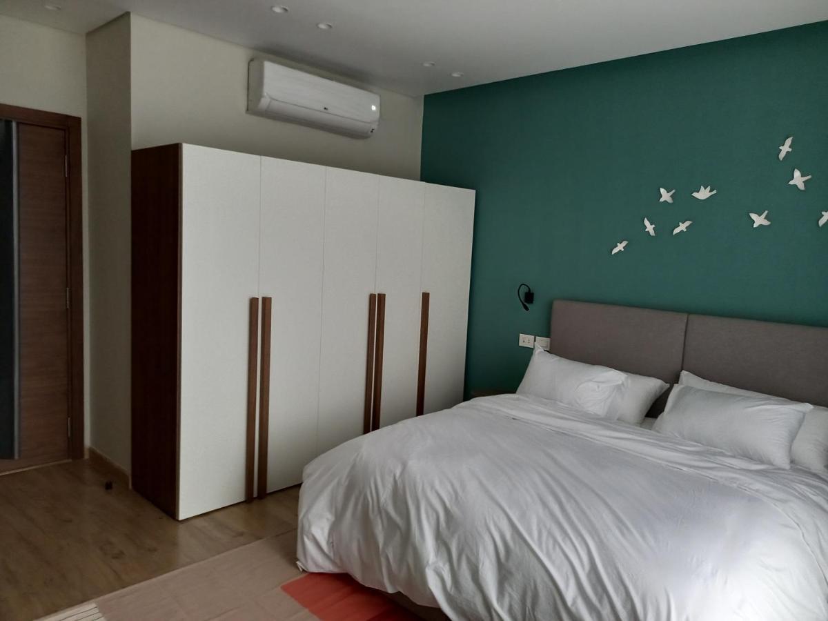 Apartment Kennah Stays At Silver Palm 