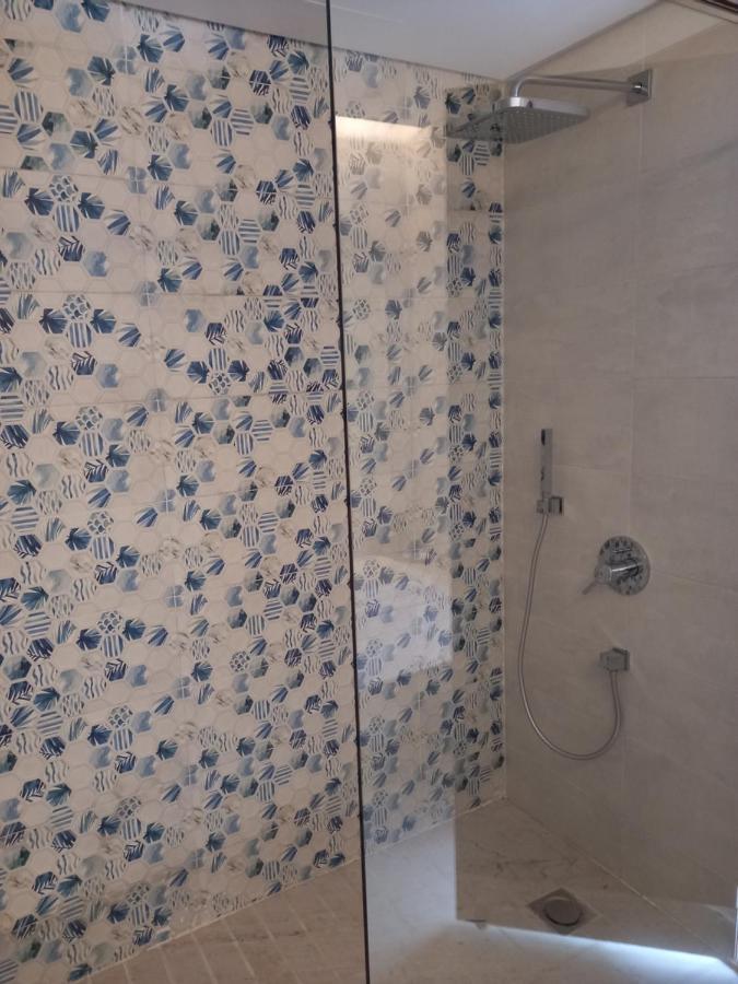 Apartment Kennah Stays At Silver Palm 