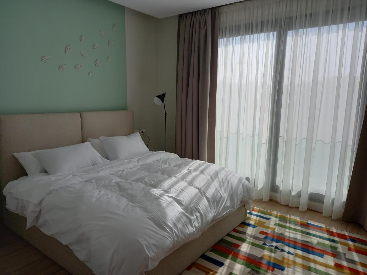 Kennah Stays At Silver Palm 